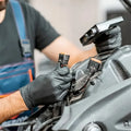 Guantes de nitrilo negro desechables sin latex 100 unidades – Detalle de calidad y acabado – NQLN Store