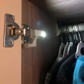 Luz de bisagra para gabinete – Envío a toda Venezuela – NQLN Store
